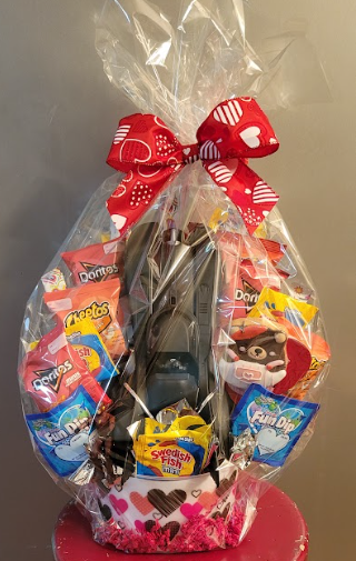 Bat man valentine basket